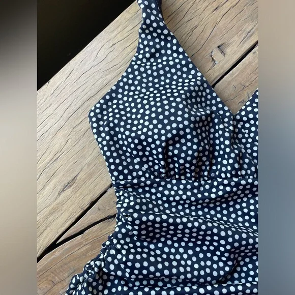 Boden One Piece Polka Dot Swim Suit, Size 4 NWOT - Picture 2 of 7